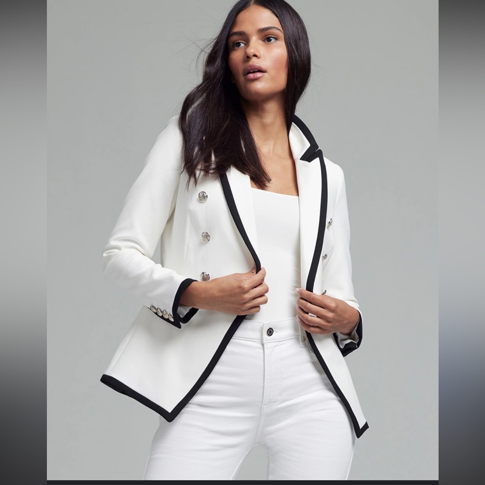 White House Black Market White and Black Blazer size 4